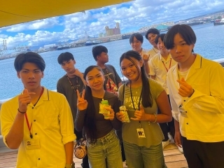 福岡水産高校生とジェームスキャンベル高校生